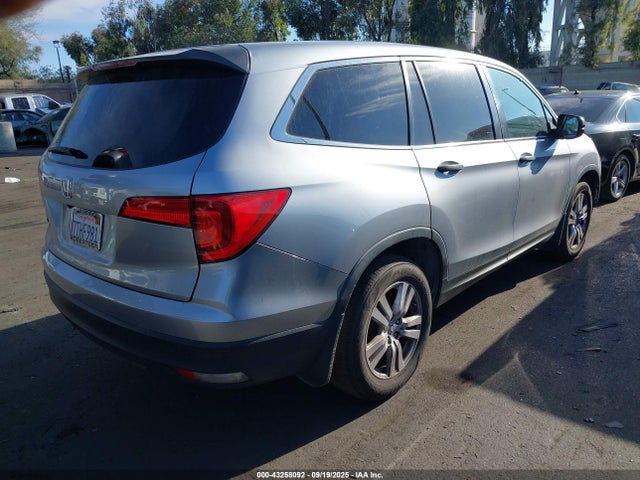 Honda j35y6 2016 5FNYF5H13GB040368 Image 4