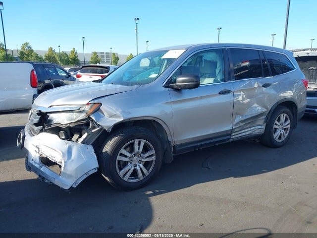 Honda j35y6 2016 5FNYF5H13GB040368 Image 6