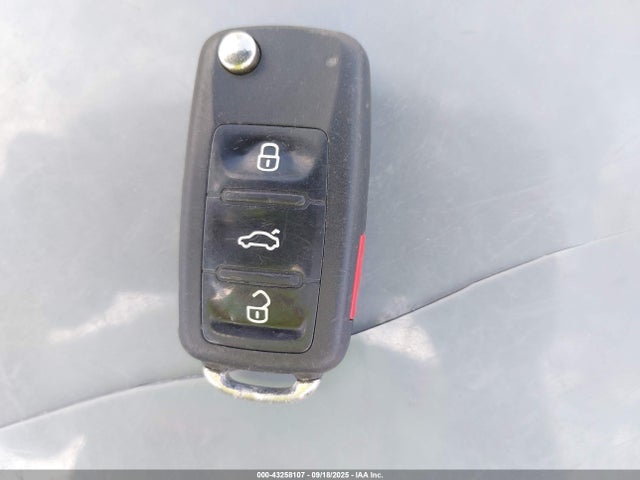 Volkswagen 2015 2015 3VW2K7AJ0FM280086 Image 11