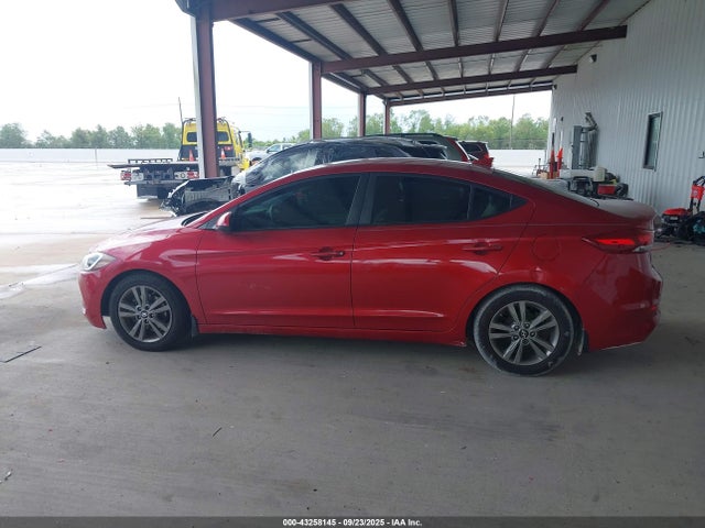 Hyundai 2017 2017 5NPD84LF4HH085294 Image 13
