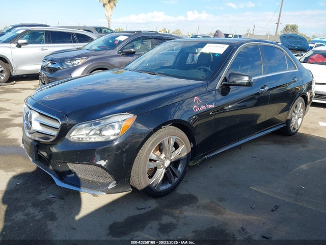 Mercedes-Benz E 350 2014 WDDHF5KB9EA813423 Image 2