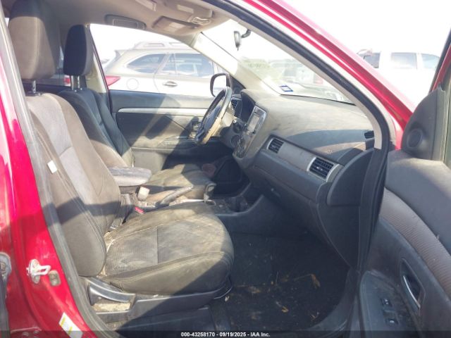 2016 MITSUBISHI OUTLANDER JA4AD3A32GZ040373 Photo 4