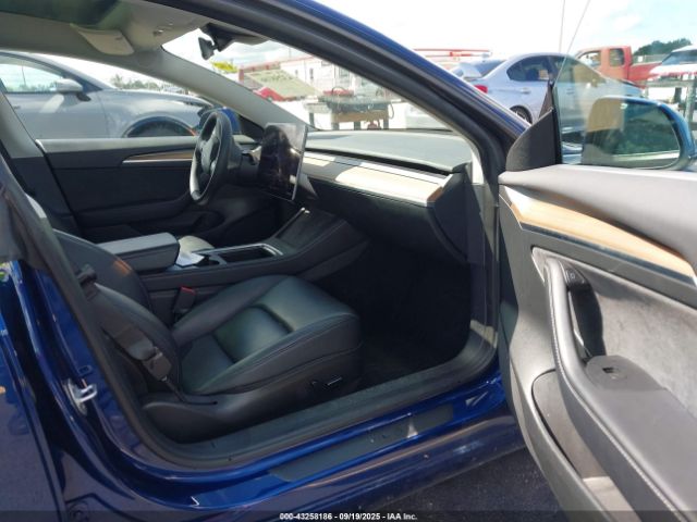 2023 TESLA MODEL 3 5YJ3E1EA3PF677688 Photo 4