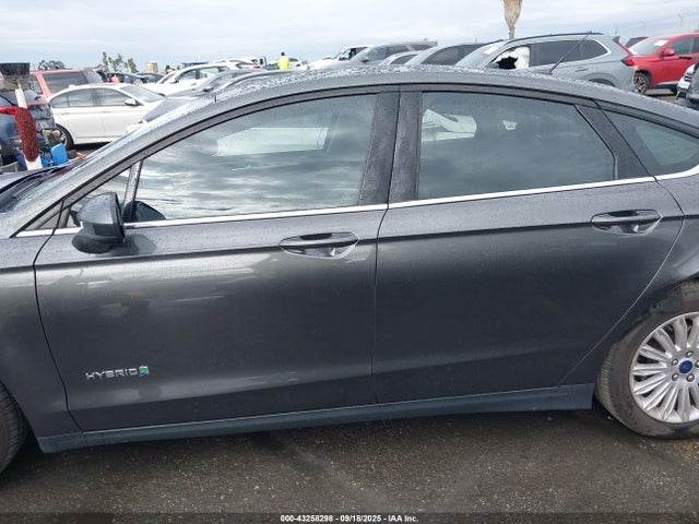 Ford Fusion Hybrid S 2016 3FA6P0UU2GR405702 Image 14