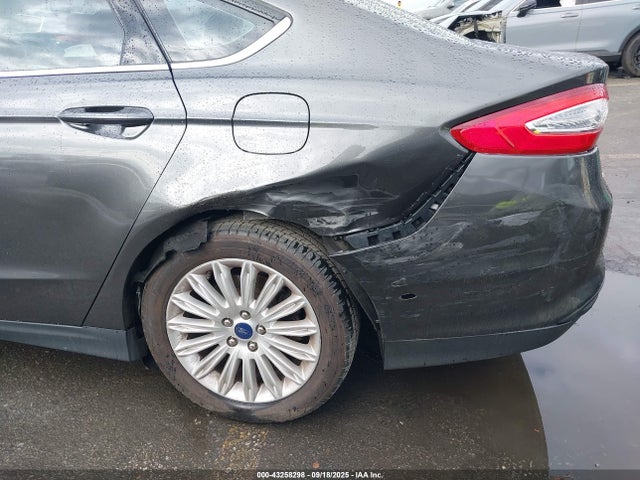 Ford Fusion Hybrid S 2016 3FA6P0UU2GR405702 Image 6