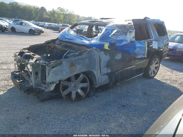 2015 CADILLAC ESCALADE 1GYS3CKJ0FR161034 Photo 1