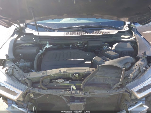 5J8YD4H58JL008735 Acura j35y5
