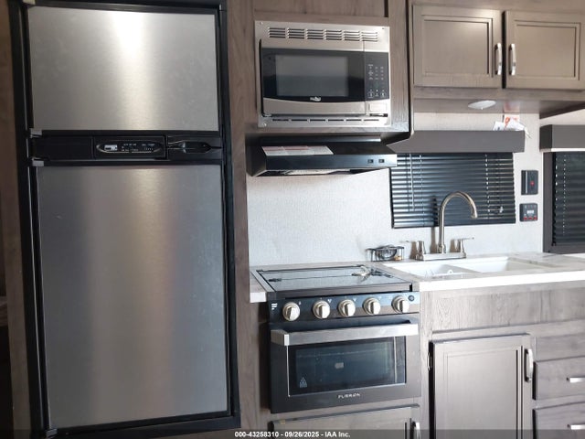 1UJBJ0BN0L17V1435 Jayco 264bh