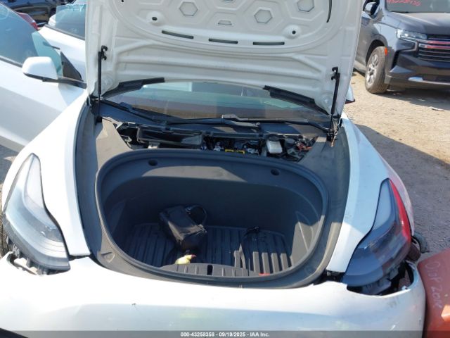 2021 TESLA MODEL 3 5YJ3E1EB7MF020011 Photo 9