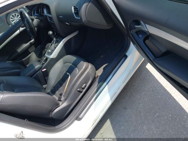 2009 AUDI A5 WAUDK78T89A021976 Photo 4