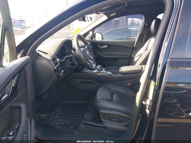 WA1VAAF71HD043290 Audi 2017