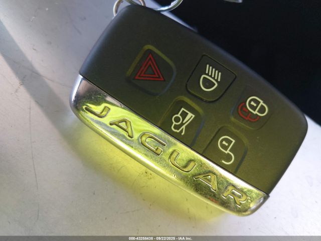 2018 JAGUAR F-PACE SADCN2GX5JA320024 Photo 10