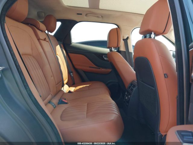 2018 JAGUAR F-PACE SADCN2GX5JA320024 Photo 7