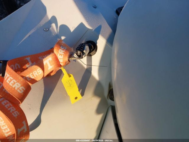 2024 CAN-AM RENEGADE 3JBMGAJ40RJ000356 Photo 10