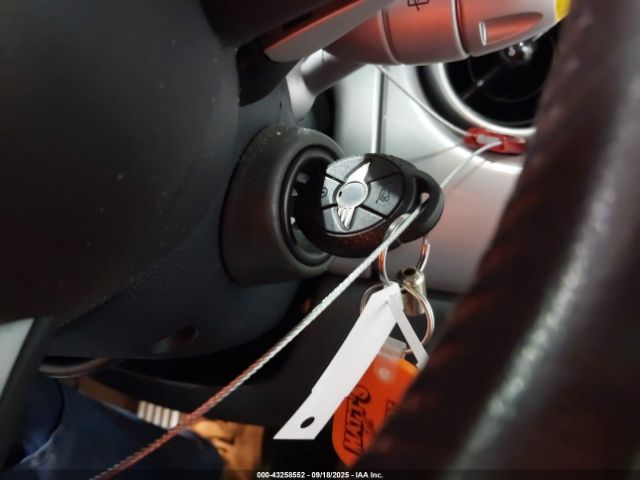 2006 MINI COOPER S WMWRE33506TJ38188 Photo 10