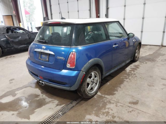 2006 MINI COOPER S WMWRE33506TJ38188 Photo 3