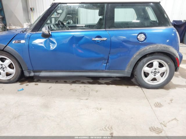 2006 MINI COOPER S WMWRE33506TJ38188 Photo 5