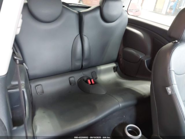 2006 MINI COOPER S WMWRE33506TJ38188 Photo 7