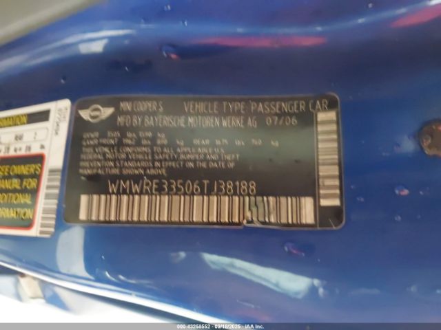 2006 MINI COOPER S WMWRE33506TJ38188 Photo 8