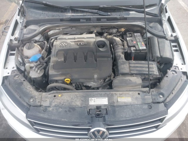 3VW3A7AJ5FM419149 Volkswagen Tdi