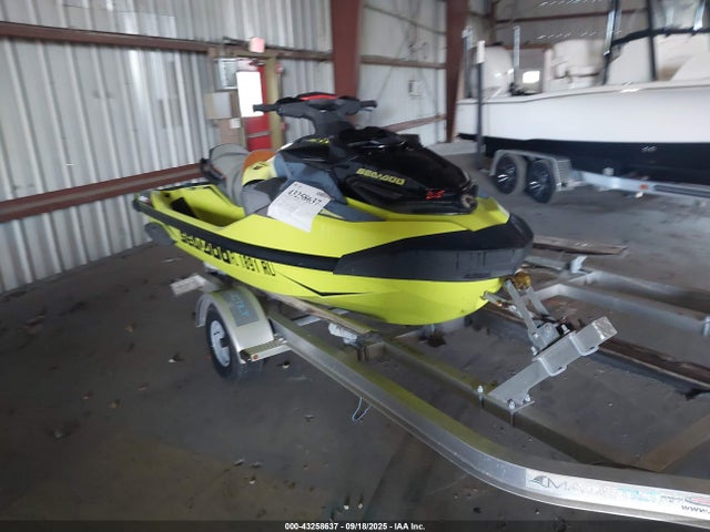 2019 SEADOO RXT-X 300 YDV06933K819