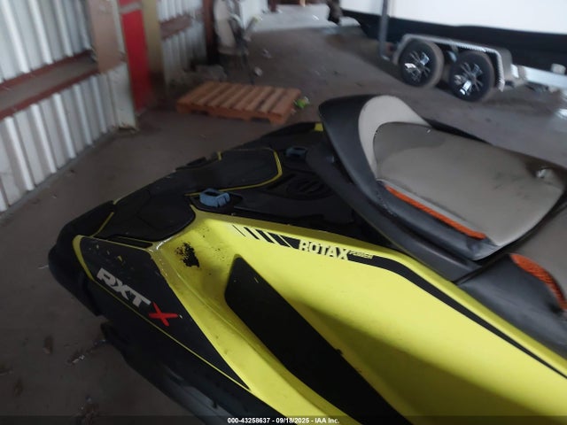 2019 SEADOO RXT-X 300 YDV06933K819 Photo 7