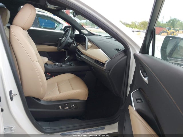 2024 CADILLAC XT4 1GYFZCR4XRF100845 Photo 4