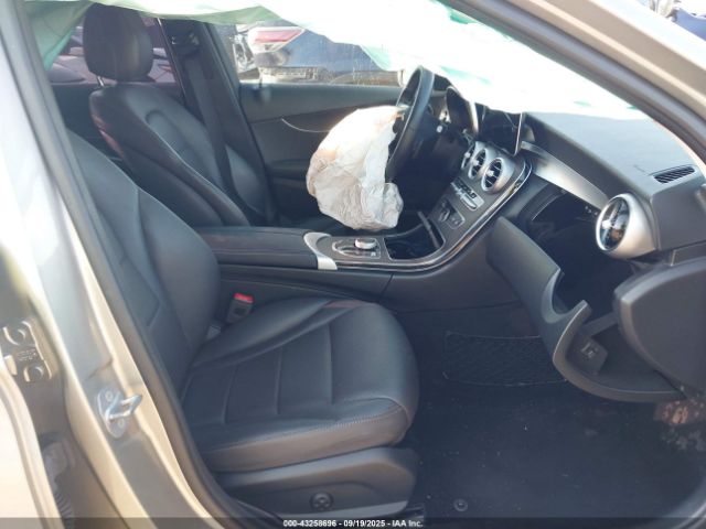 2019 MERCEDES-BENZ C 300 55SWF8DB1KU308526 Photo 4