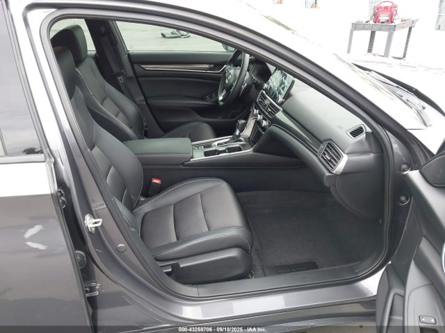 1HGCV1F39JA231272 Honda l15be