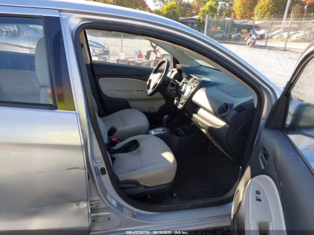 2017 MITSUBISHI MIRAGE G4 ML32F3FJ0HHF13776 Photo 4