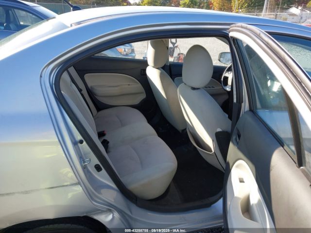 2017 MITSUBISHI MIRAGE G4 ML32F3FJ0HHF13776 Photo 7