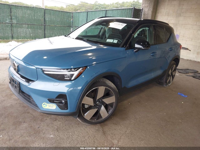 2023 VOLVO XC40 RECHARGE PURE ELECTRIC YV4ED3UM3P2089275 Photo 1
