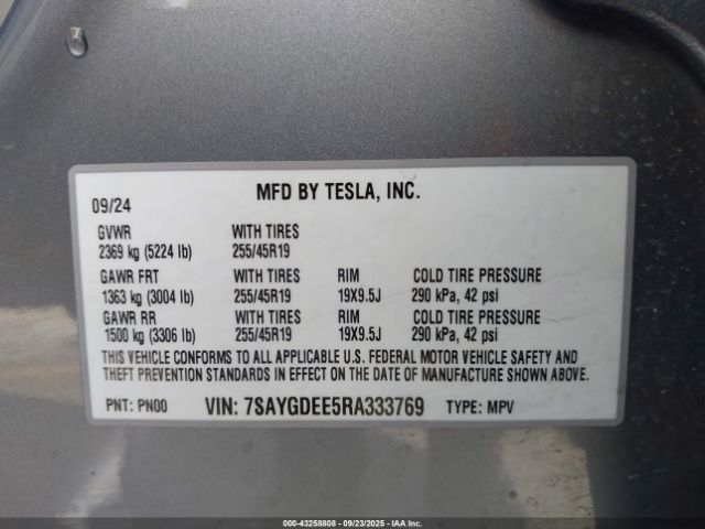 2024 TESLA MODEL Y 7SAYGDEE5RA333769 Photo 8