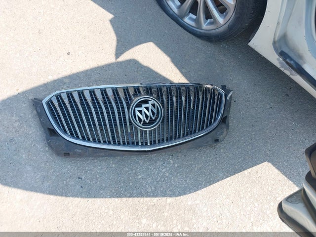 1G4GB5G36EF275197 Buick lfx