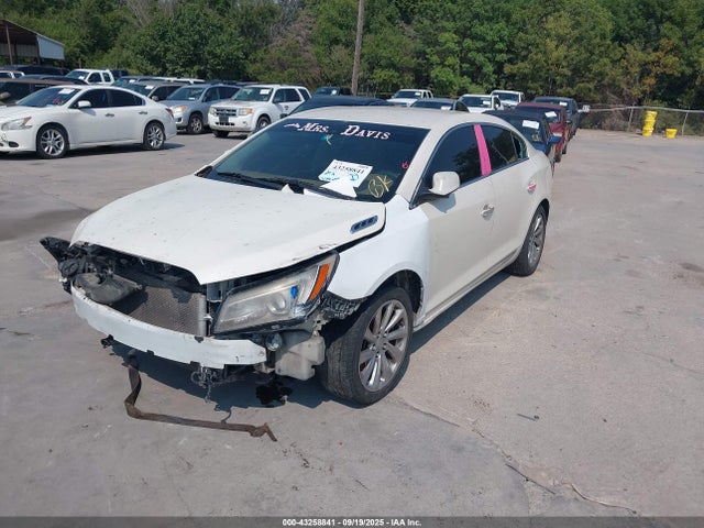 1G4GB5G36EF275197 Buick lfx