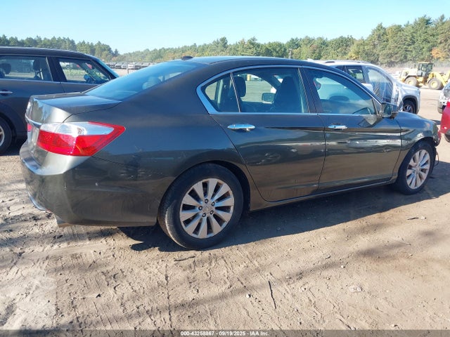 Honda k24w1 2014 1HGCR2F84EA011811 Image 14
