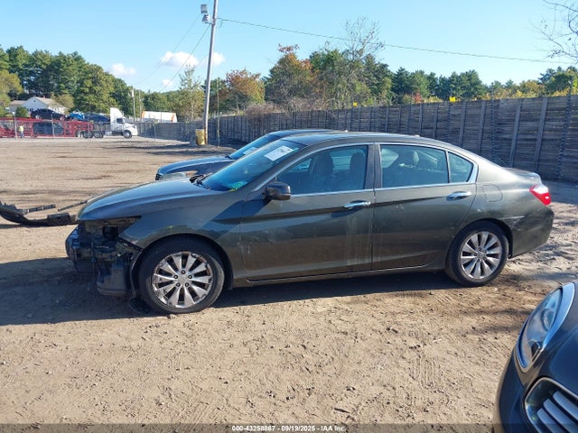 Honda k24w1 2014 1HGCR2F84EA011811 Image 15