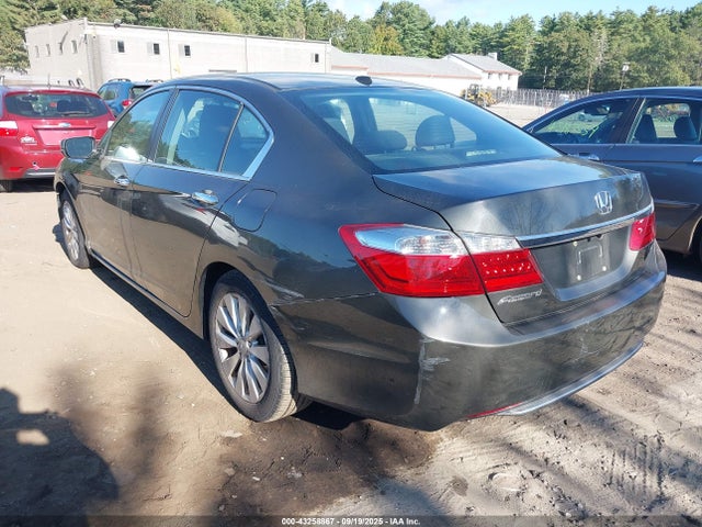 Honda k24w1 2014 1HGCR2F84EA011811 Image 3