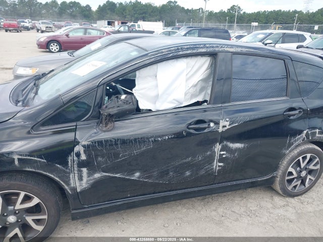 Nissan 2016 2016 3N1CE2CP2GL386505 Image 13