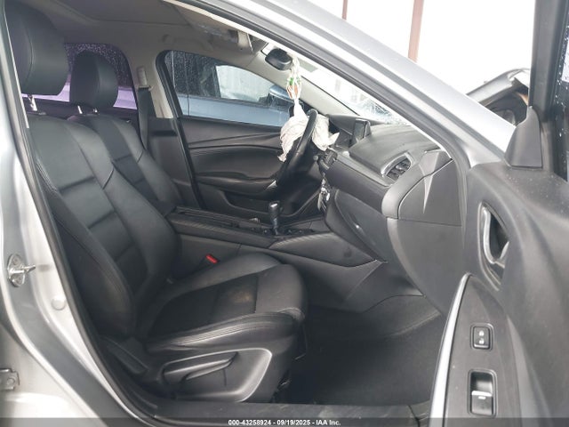 JM1GJ1T53G1444292 Mazda py