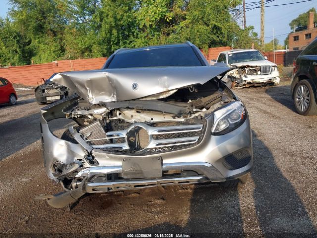 2019 MERCEDES-BENZ GLC 300 WDC0G4KB4KV162554 Photo 5