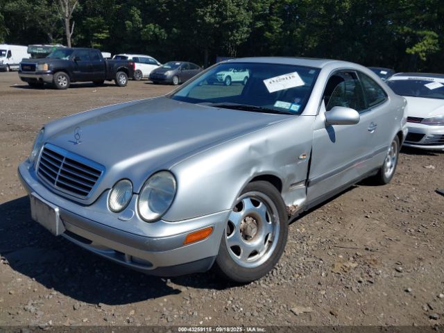 1999 MERCEDES-BENZ CLK 320 WDBLJ65GXXF075586 Photo 1