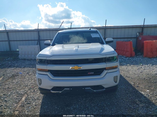 3GCUKREC0JG397094 Chevrolet Silverado 1500 2lt