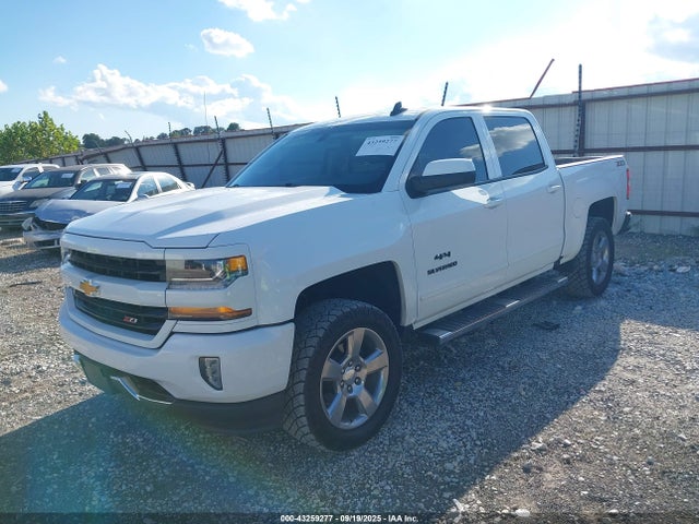 3GCUKREC0JG397094 Chevrolet Silverado 1500 2lt