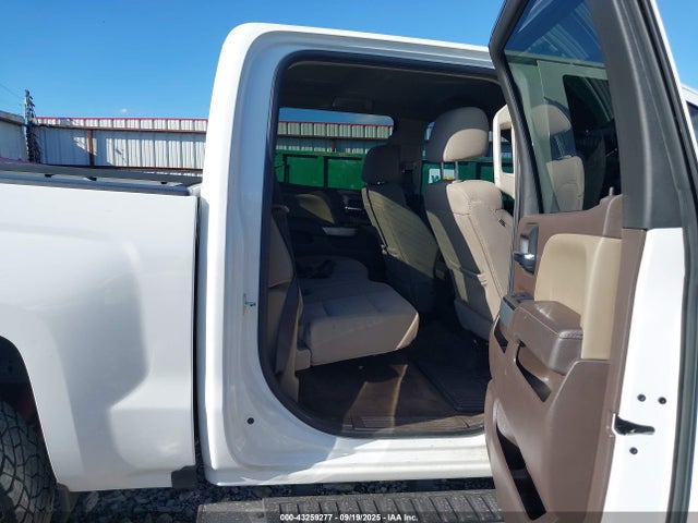 3GCUKREC0JG397094 Chevrolet Silverado 1500 2lt