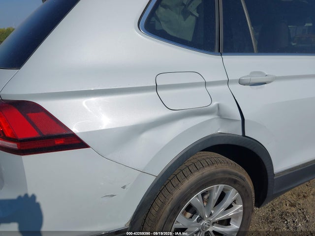 3VV2B7AXXJM123263 Volkswagen 2018