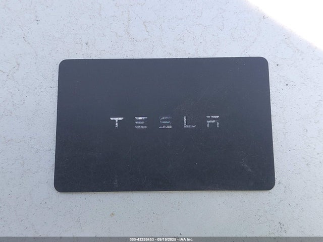 7SAYGDEE9PF922212 Tesla Model Y