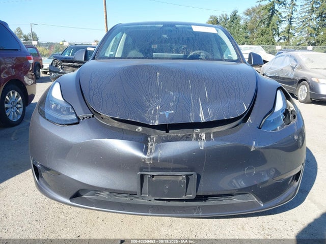 7SAYGDEE9PF922212 Tesla Model Y