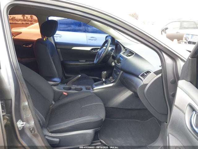3N1AB7AP6HY214885 Nissan 2017