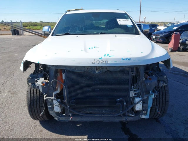 1C4RJFBG2FC627243 Jeep Grand Cherokee Limited